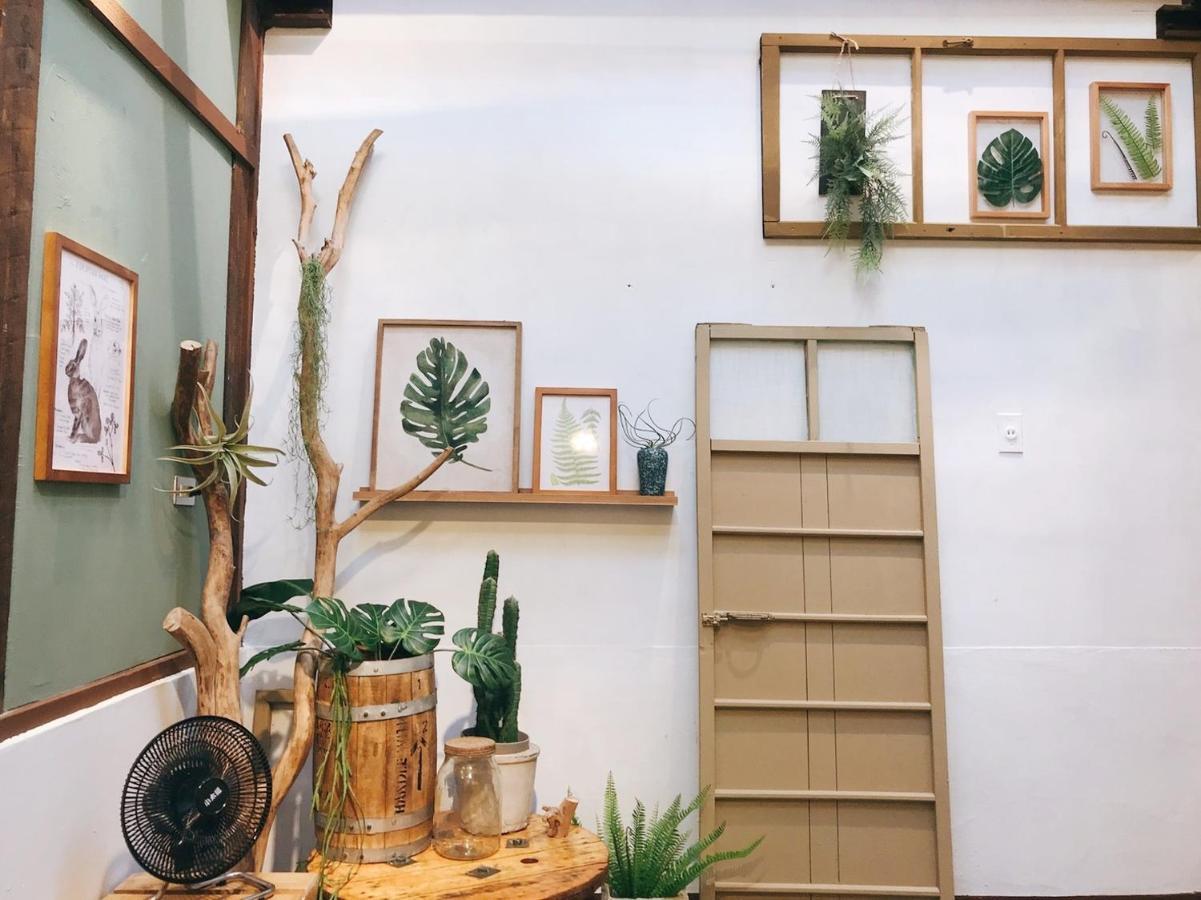 Awaken travellers Inn Tainan Buitenkant foto