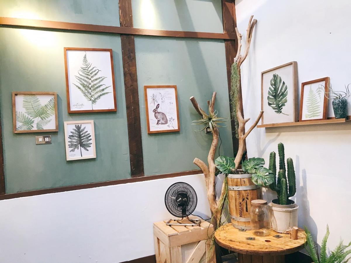 Awaken travellers Inn Tainan Buitenkant foto